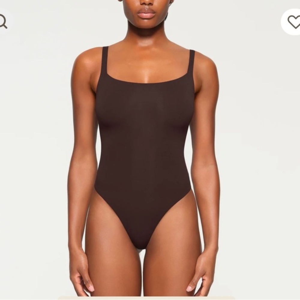 Skims fits everybody squareneck bodysuit